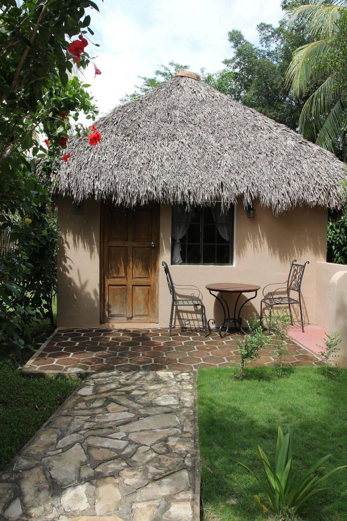 Hotel Mariposa León 외부 사진