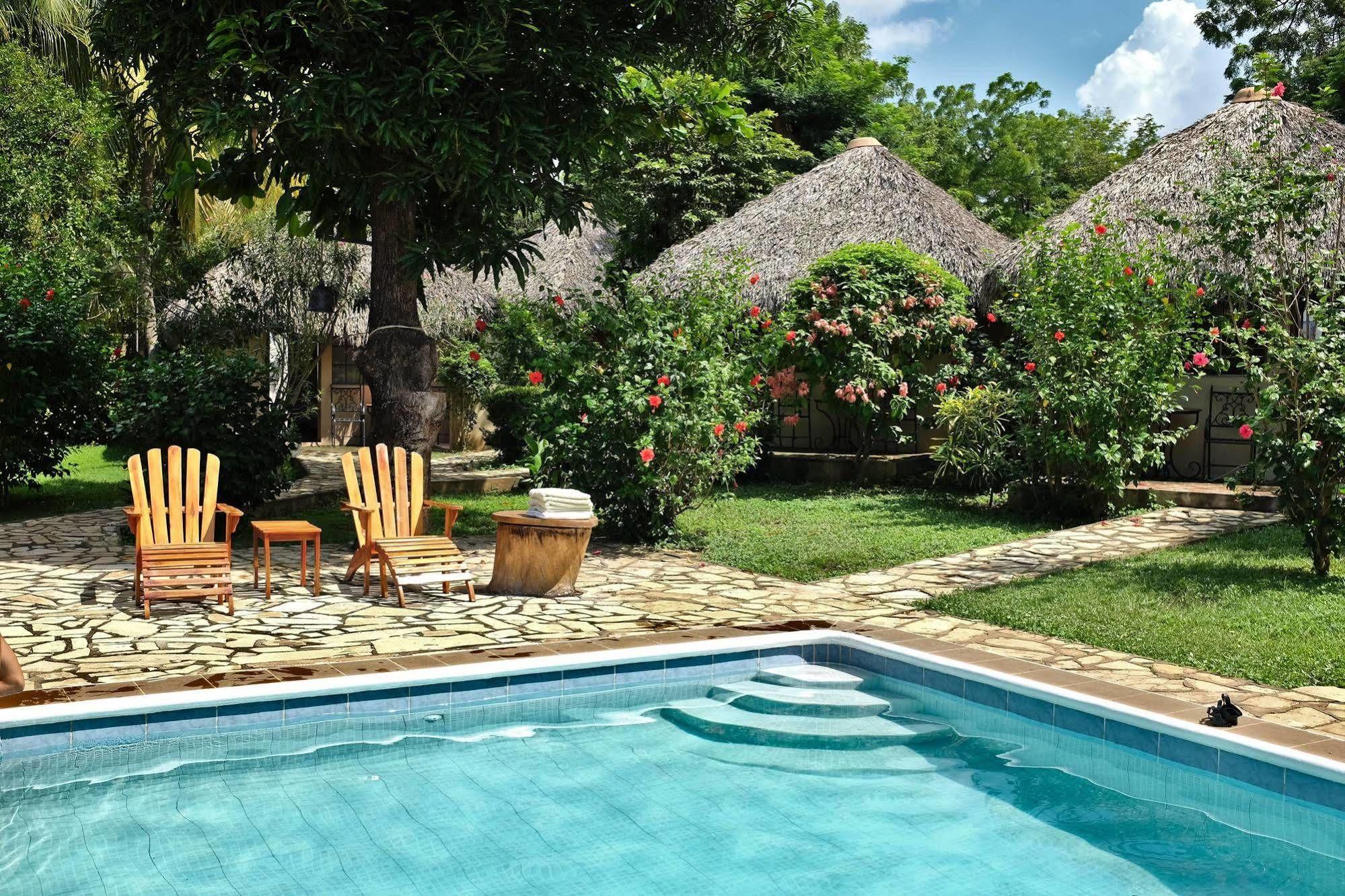 Hotel Mariposa León 외부 사진
